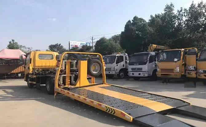 成县汽车中途维修案例