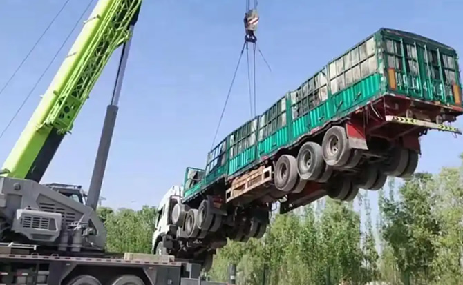 成县道路脱困救援案例